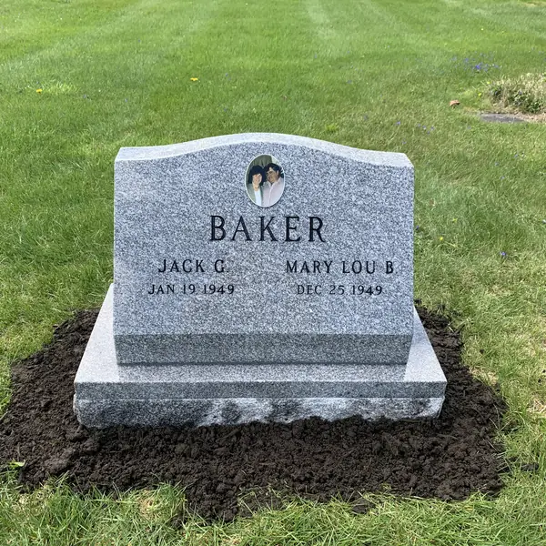 Slant monument in granite