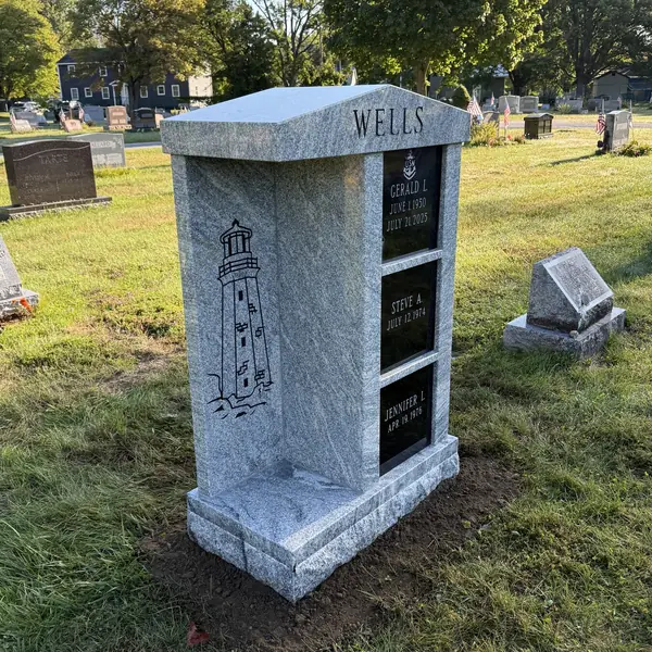 Cremation memorial by Champlain Monuments