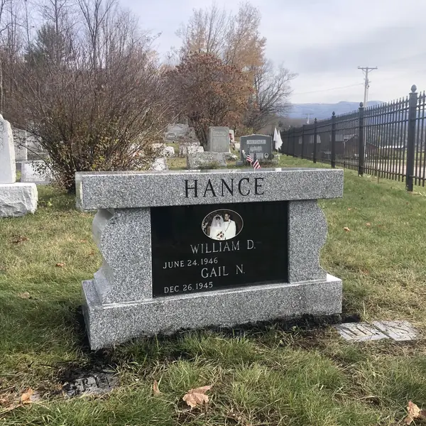 Cremation memorial by Champlain Monuments